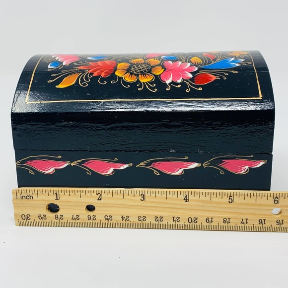 Vintage Halloween Sugar Skull Barware Shot GlassSet With Hand Painted Wood Box - Picture 8 of 12